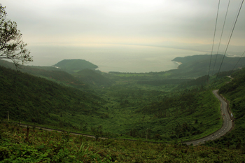View of the coastline from atop Hai Van Pass