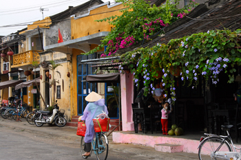 Colorful streets of Hoi An