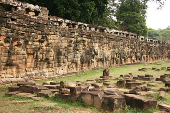 Elephant wall Angkor Wat
