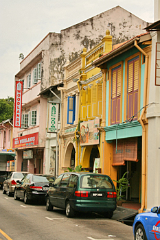 Multi-colored buildings in Singapore's Little India neighborhood