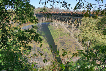 Bridge over Victoria Falls connects Zimbabwe and Zambia