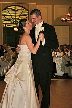 Gina Vescovi and her handsome hubby, Tony Vescovi, dancing at the reception