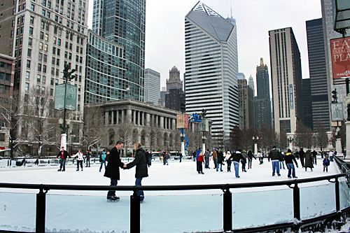 One of the best things to do in Chicago in the winter is to skate at the McCormick Tribune Plaza and Ice Rink