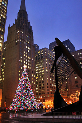 chicago_picasso_christmas_tree