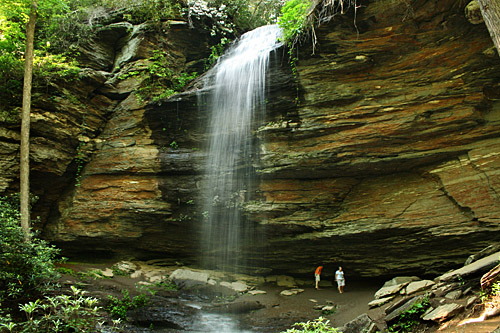 Moore Cove Falls in Pisgah National Forest in the town of Brevard, was my favorite of all the North Carolina waterfalls