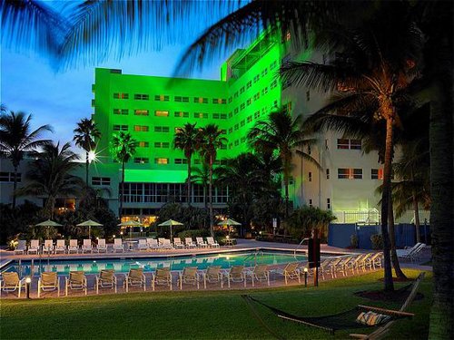Holiday_Inn_Miami1