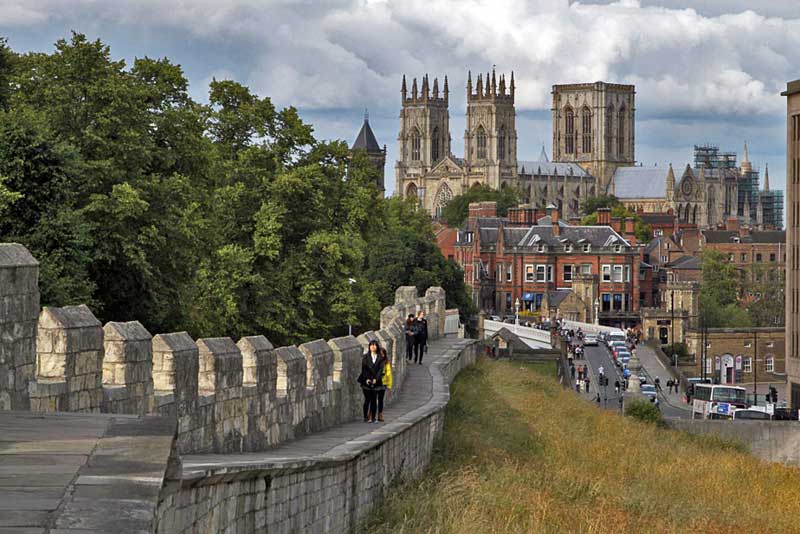 Walking the Ancient Walls Around the Old City in York, England
