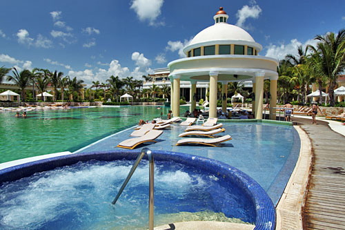 Pool and swim-up bar at Iberostar Grand Hotel Paraiso on the Mexican Riviera Maya