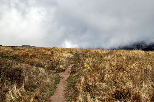 Walking through clouds in high altitudes on the Quilotoa Loop