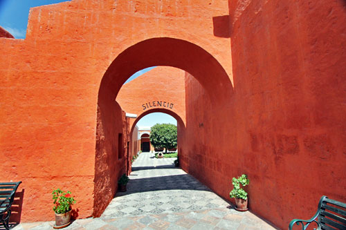 Inside the Santa Catalina Monastery in Arequipa