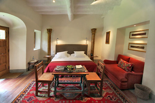 Bedroom suite at Inkaterra La Casona Boutique Hotel