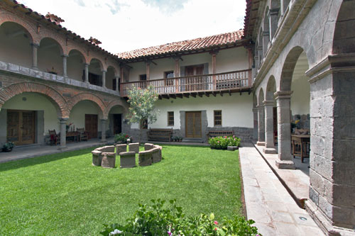 Courtyard at Inkaterra La Casona Boutique Hotel