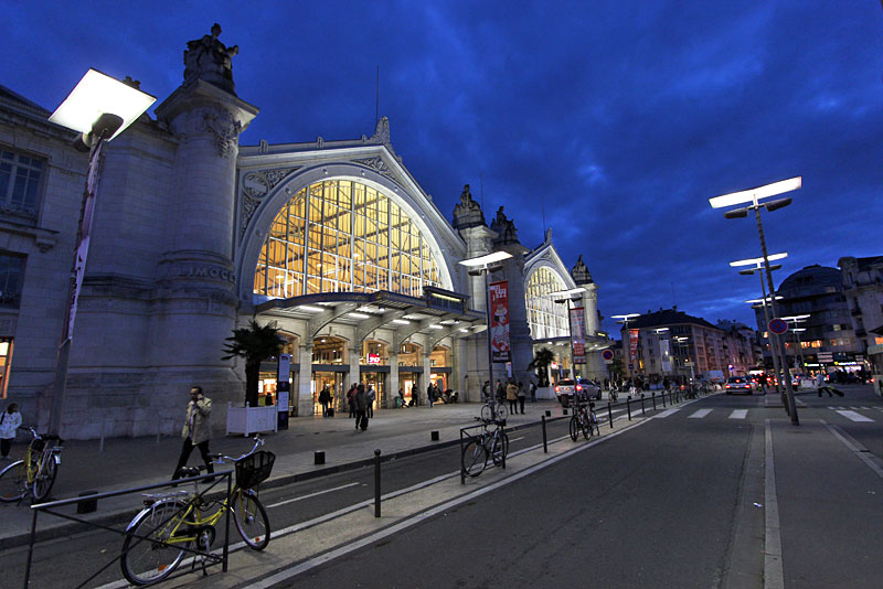 Gorgeous Train Station in Tour, France, is Best Seen by Night