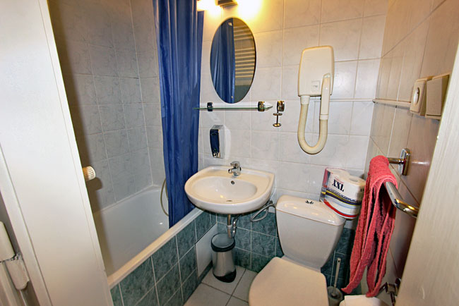 Bathroom in my GowithOh holiday rental apartment in Prague