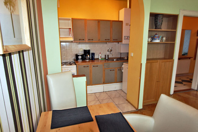 Kitchen and dining area in my GowithOh holiday rental apartment in Prague