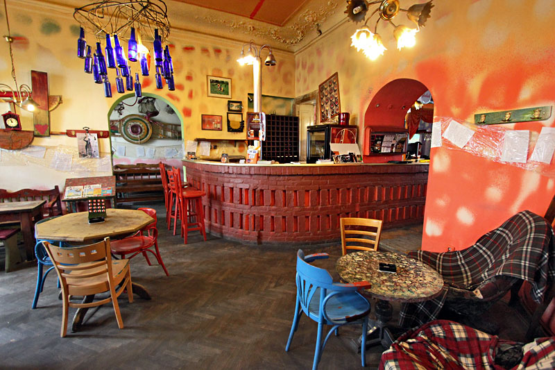 Crazy Colors and Mismatched Furniture are de Rigueur at Insomnia Cafe in Cluj-Napoca, Romania