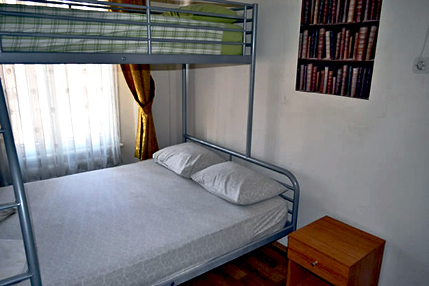 Bunk bed in a dorm at Second Home Hostel