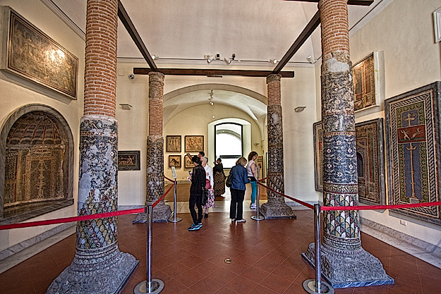 Mosaic covered columns and artworks from Pompeii today reside at the National Museum of Archeology in Naples, while most of those in Pompeii are reproductions