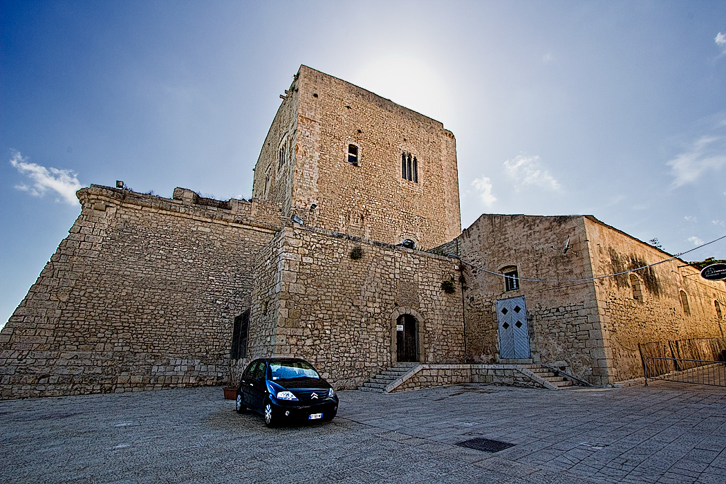 Today considered a symbol of the city of Pozzallo, Sicily, Torre Cabrero was originally built in 1429 to protect against raids by pirates.