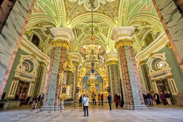 Внутри петропавловский собор санкт петербург фото