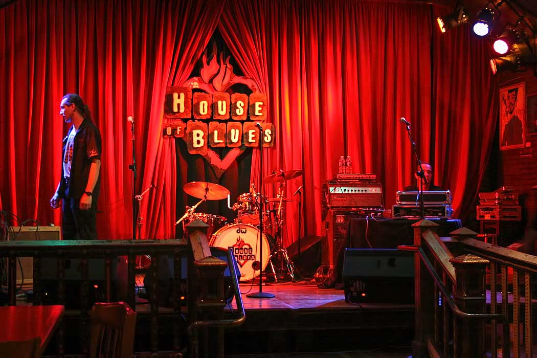 Chicago's House of Blues celebrates African American contributions to music and art