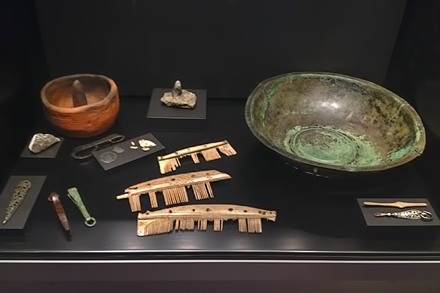 Combs found in almost every Viking grave prove that personal hygiene was important to Vikings