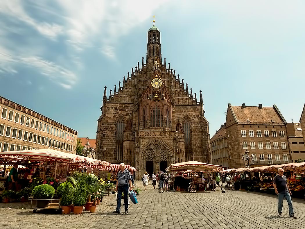 Hauptmarkt and Church of Our Lady, in the city center of Nuremberg, Germany. The market is best known for its gingerbread cookies.