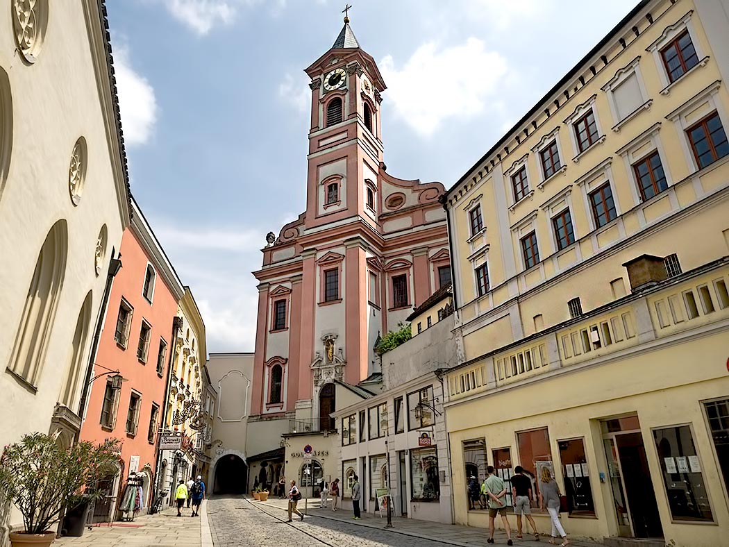 Rindermarkt Strasse in Passau, Germany. The Old Town is known for its beautiful Gothic and Baroque architecture.