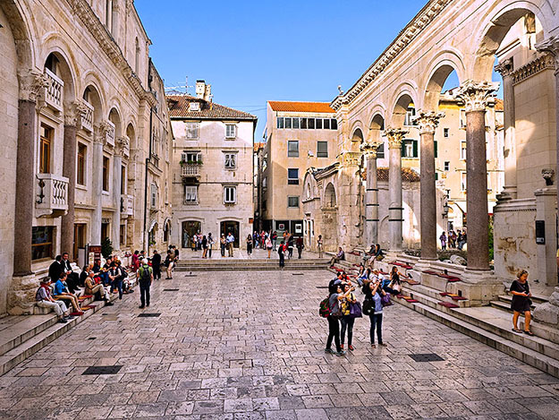 Peristyle, the main square inside Diocletian's Palace