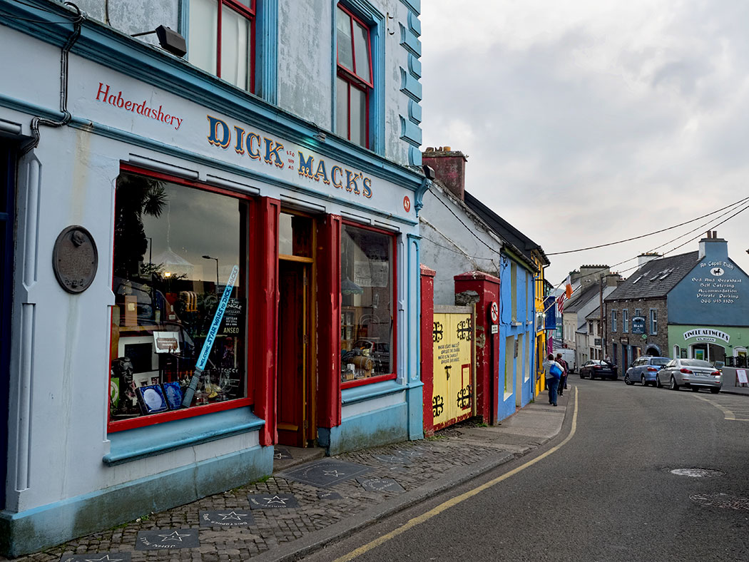 Typical street scene in the town of Dingle, Ireland