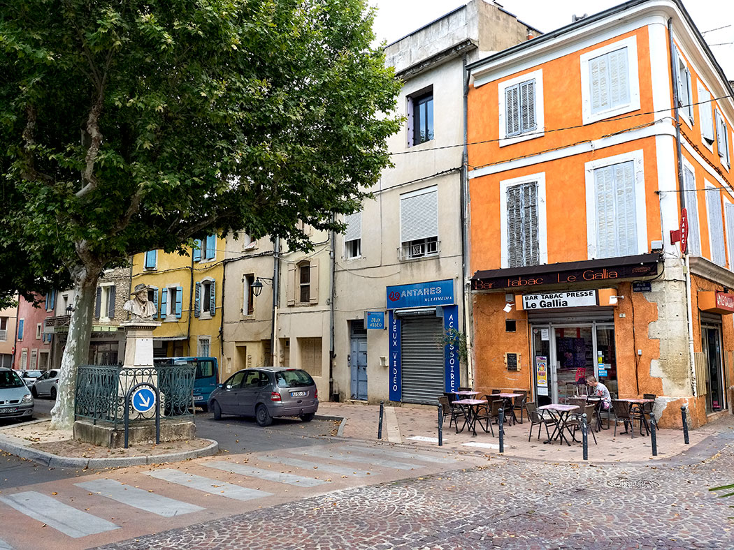 Typical street scene in Cavaillon, France, gateway to the Luberon region