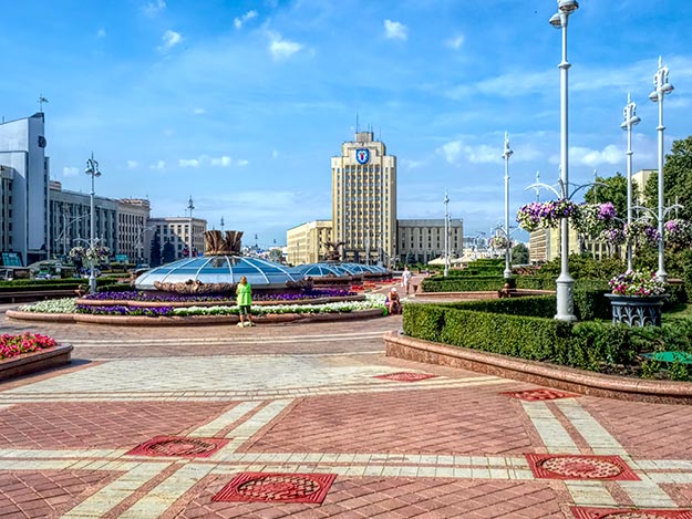 Independence Square in Minsk is home to Belorussian State University and the former Supreme Soviet of Belarus