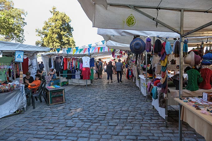 Weekend craft market in Plaza Intendente Alvear