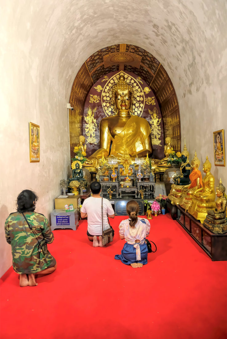 Inside the small worship hall (Viharn) at Wat Jed Yod