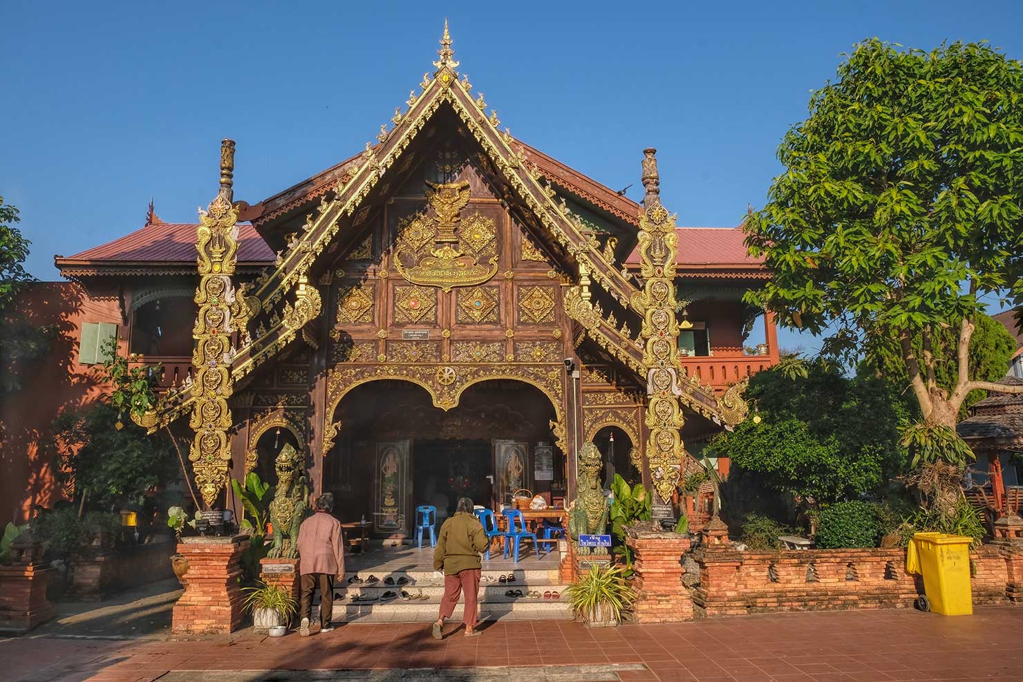 Crematorium at Wat Hua Weang where the Buddhist funeral ceremony was held