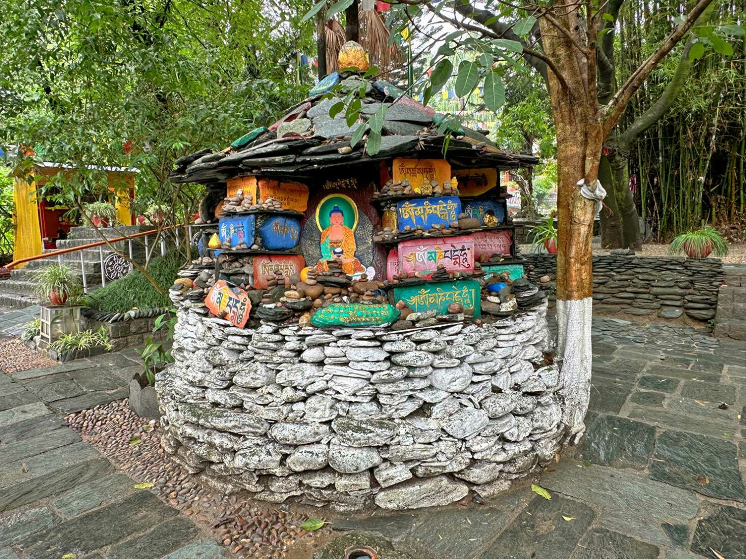 Main Stupa at the entrance to the Norbulingka Institute, one to the most interesting places to visitin the Dharamshala area